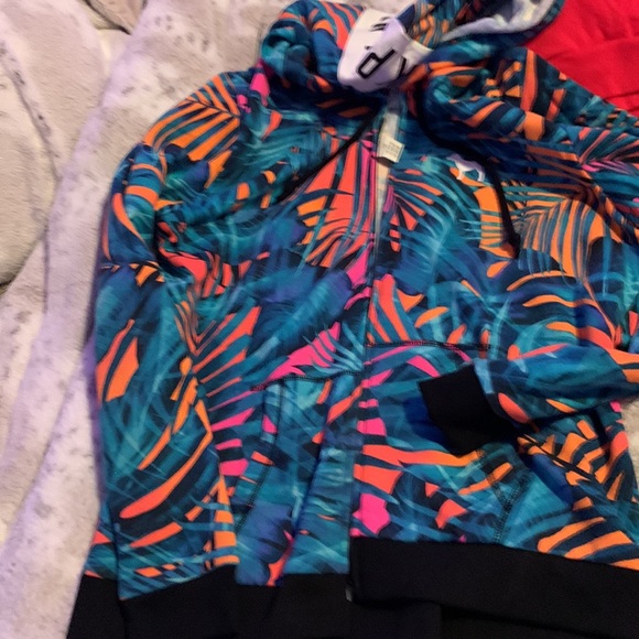 Pink HTF - Picture 4 of 5